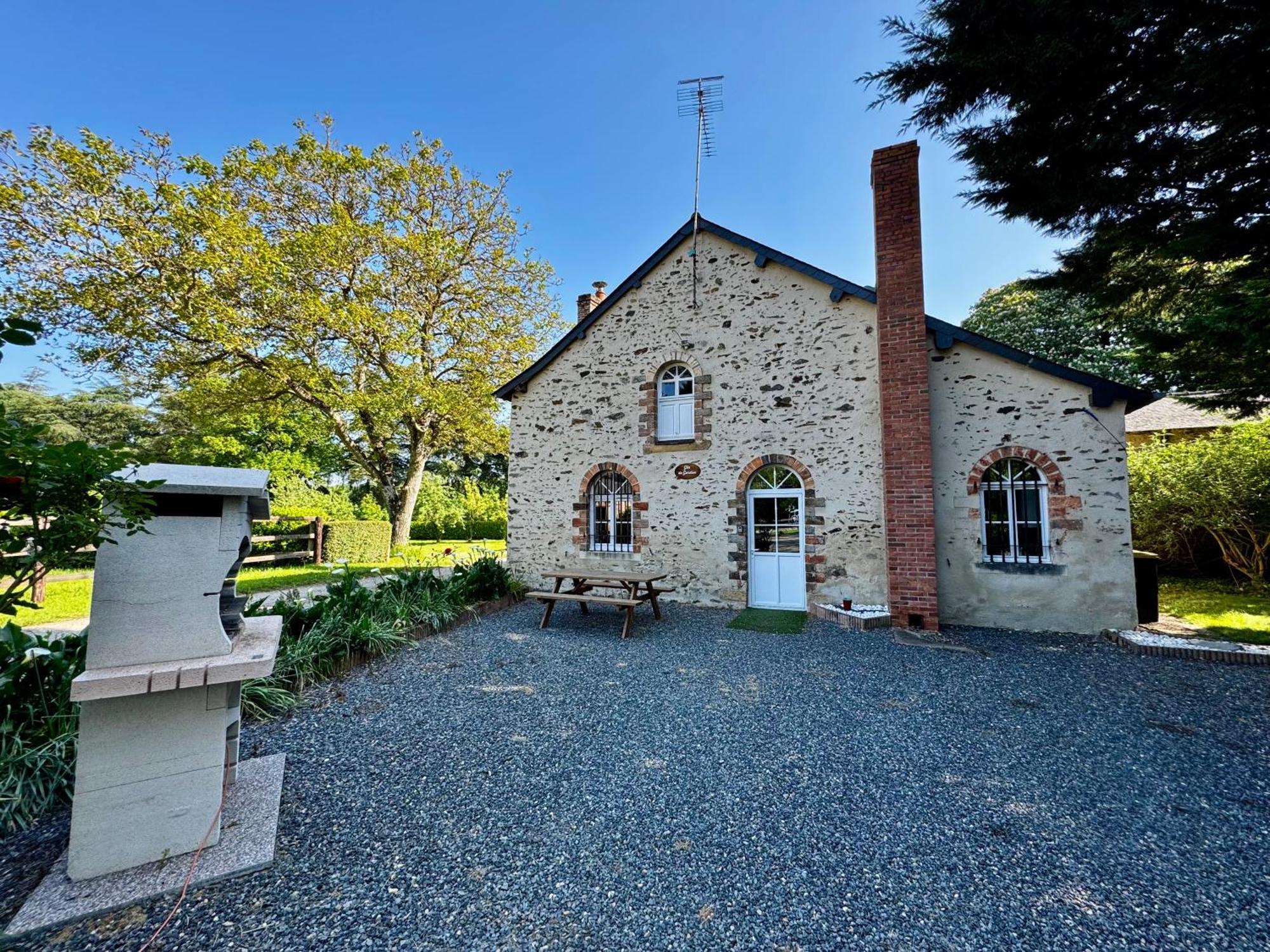 Domaine De La Maroutiere Villa Saint-Fort Exterior foto